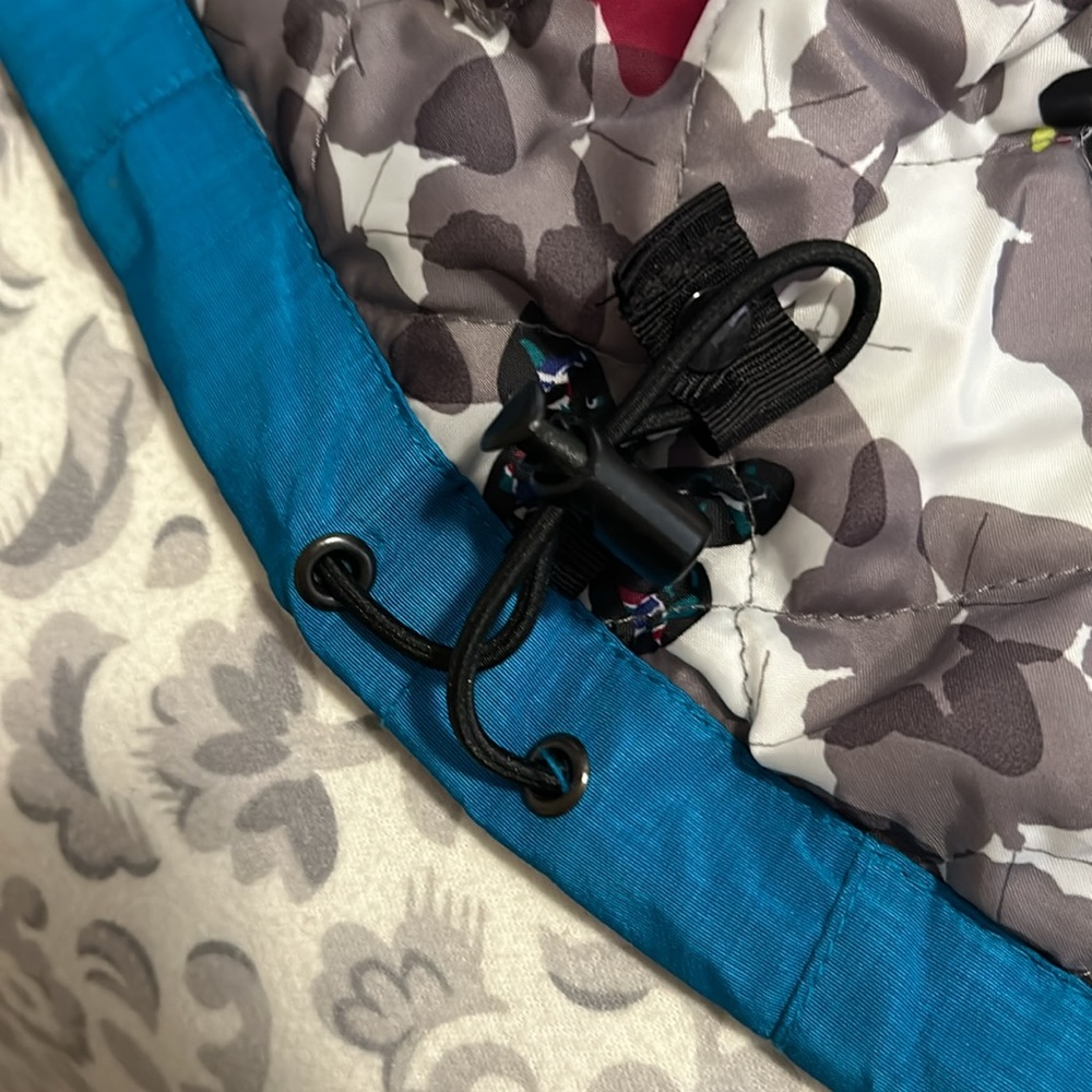 Ski jacket - Picture 6 of 16